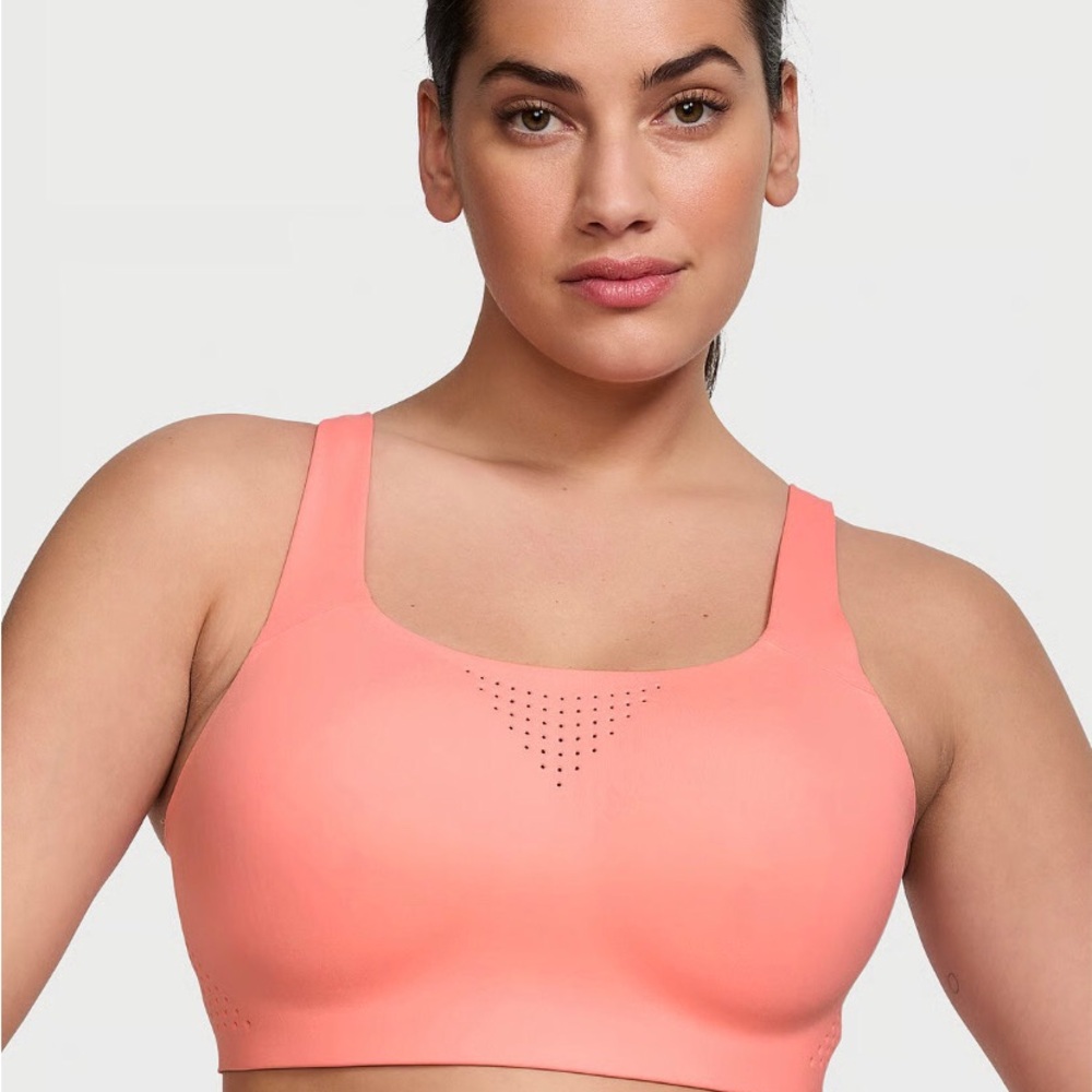 Victoria Secret 34DD NWT Seamless Coral Pink Comfort Sports Bra